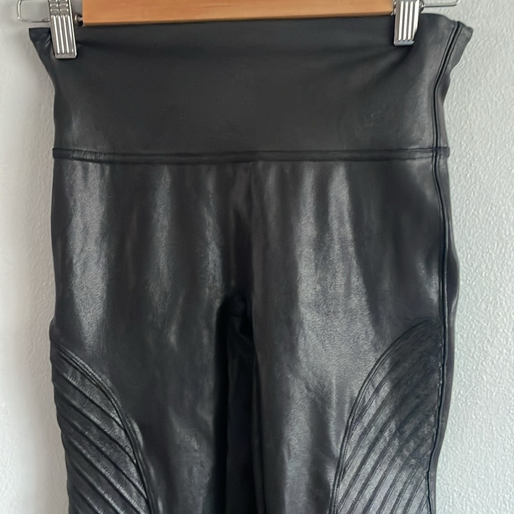 Spanx Faux Leather Black Moto Leggings Size S - Picture 5 of 11